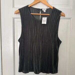 NWT J. Crew Plissé shell top - Size L